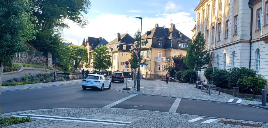 Êin Blick in die neu gestaltete Bahnhofstraße.