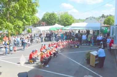 Das Gründungsfest der Bambini-Feuerwehr in Görgeshausen feierten zahlreiche Gäste.