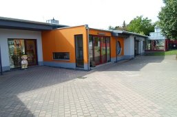 Außenaufnahme der Kita Ruppach-Goldhausen