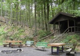 Bild zeigt Grillhütte Welschneudorf