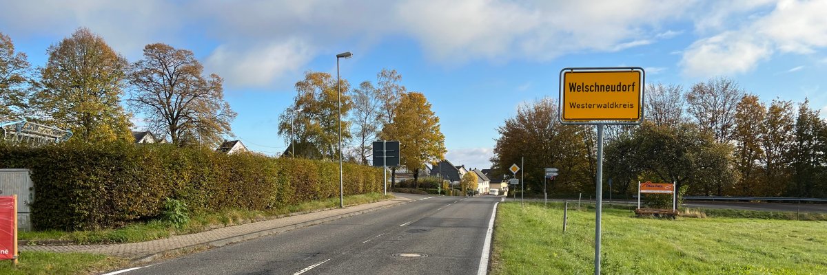 Bild zeigt Ortseinfahrt Welschneudorf