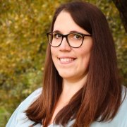 Das Bild zeigt Jennifer Hartenstein, Ortsbürgermeisterin der Ortsgemeinde Horbach