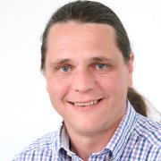 Das Bild zeigt Patrick George, Ortsbürgermeister der Ortsgemeinde Stahlhofen
