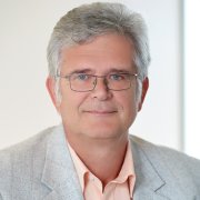 Das Bild zeigt Uwe Meyer, Ortsbürgermeister der Ortsgemeinde Holler
