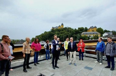 Die Projektgruppe auf der Dachterasse